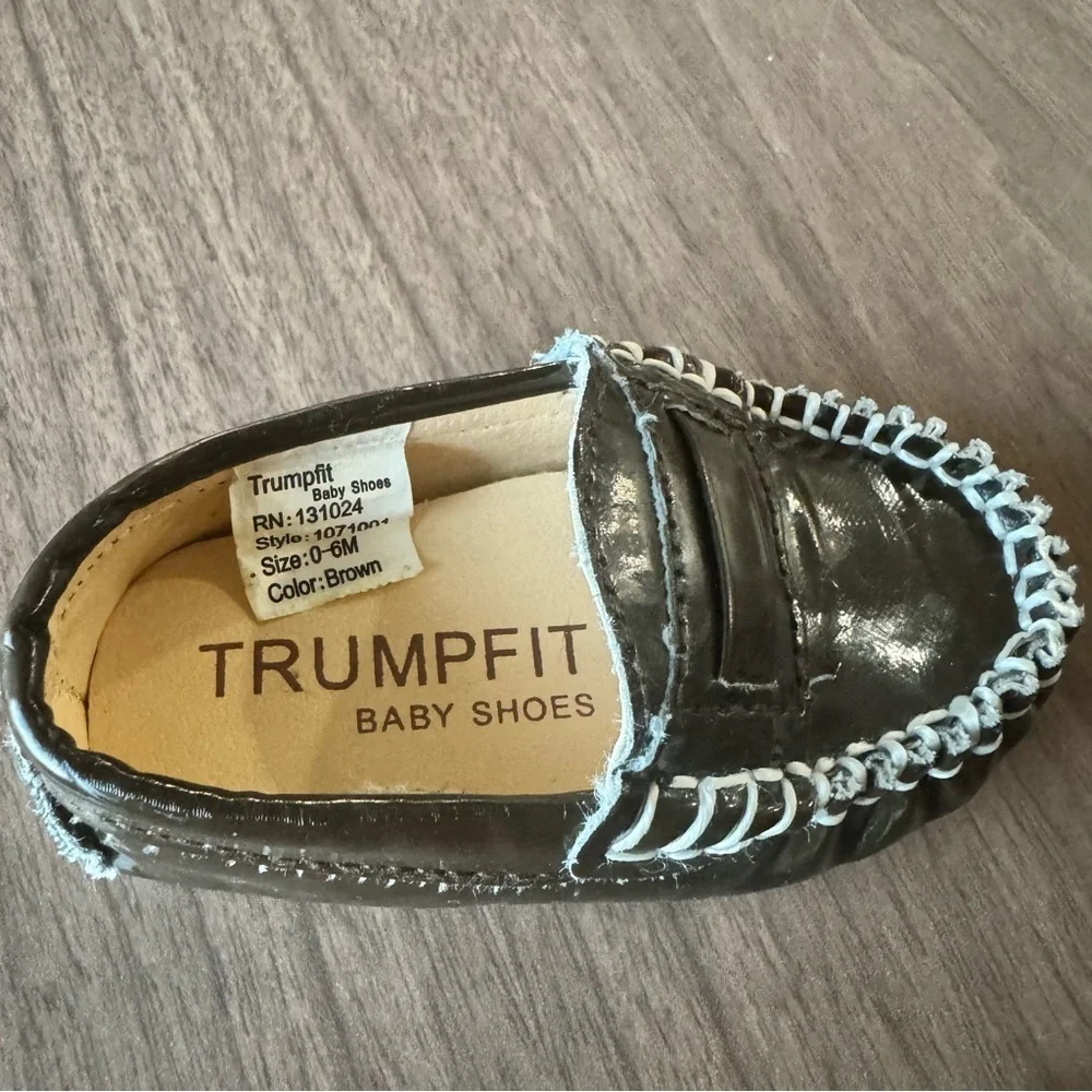 Trumpfit Infant Baby Brown‎ Patent Moccasins Shoes Loafers Size 0-6 Months